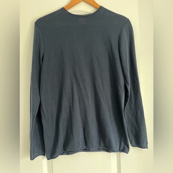 ZARA LIGHT SWEATER NAVY MEDIUM - Picture 2 of 4